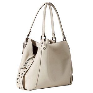 COACH Star Rivet Detail Edie 31 Dk/Chalk